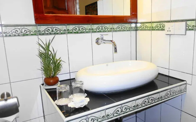 Regina Beach Bungalow