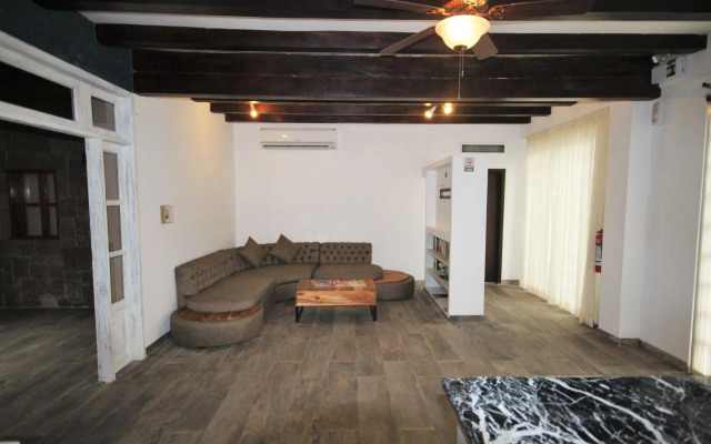Cedros Inn Boutique Hotel