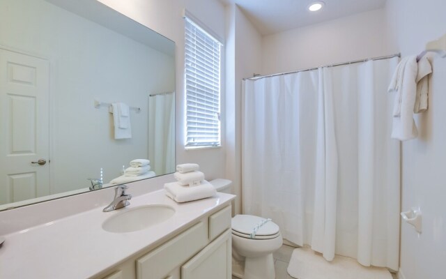 14 Bdrm 11 BA Sleeps 30