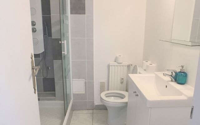 HomePlace Apart Gare Parking Free *****