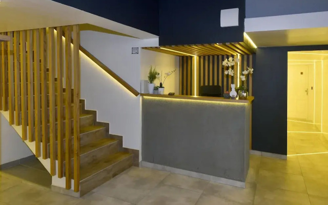 Walk Inn Vaci