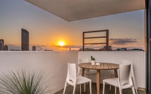 Adam + Eve - 2 Bedroom Luxury Apartment