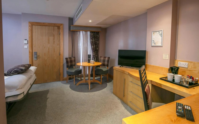 Best Western Premier Knowsley Suites Hotel & Spa