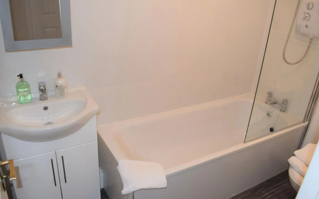 Kelpies Serviced Apartments Alexander- 2 Bedrooms