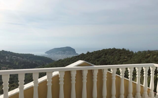 Fantastic 4 bedroom Lux Villa