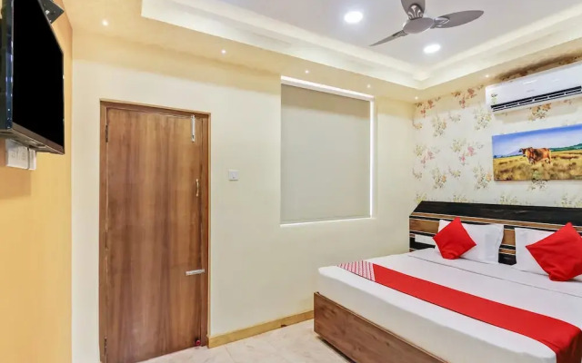 Hotel Silver Inn by OYO Rooms