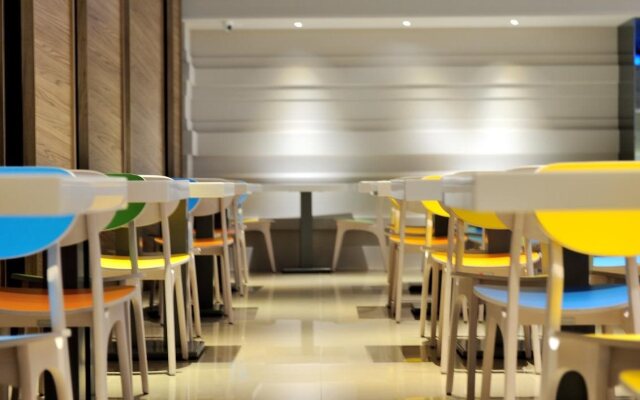 Green World Hotel Zhonghua