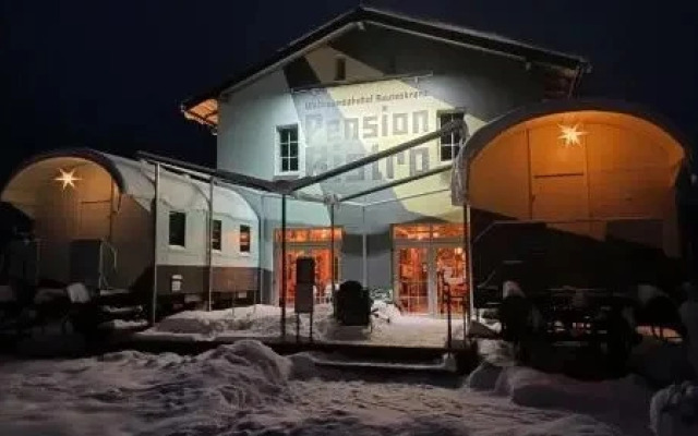 Weltraumbahnhof Rautenkranz Pension & Bistro