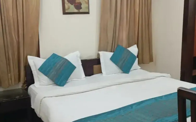 Hotel Royal India - DLF Phase 2