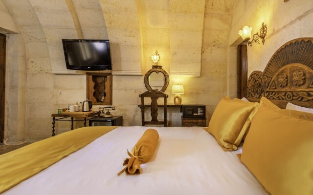 Helen Cave Suites