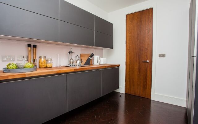 Modern 2Bed in Central London- Close to Paddington