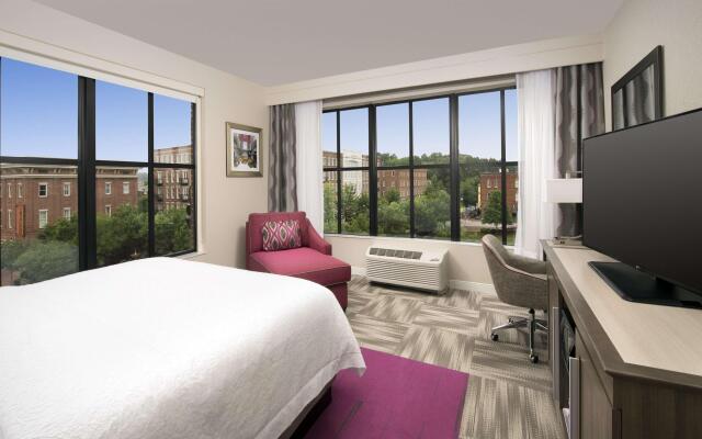 Hampton Inn Huntsville/Village of Providence
