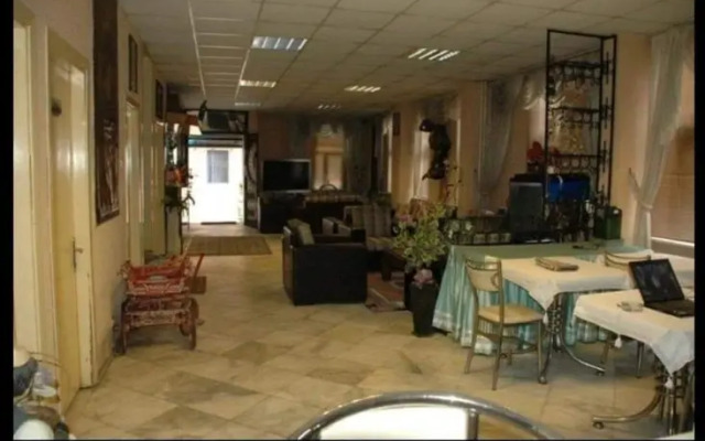 İmperial Hotel