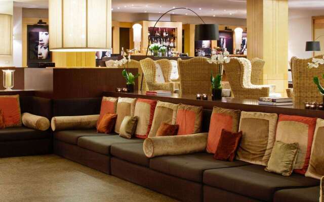 Отель Starhotels Metropole