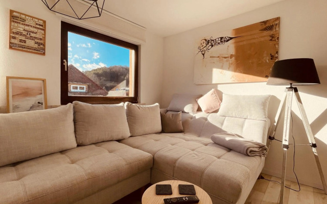 Apartment Rust-modernes Apartment mit Prime, Küche, WLAN, Garten