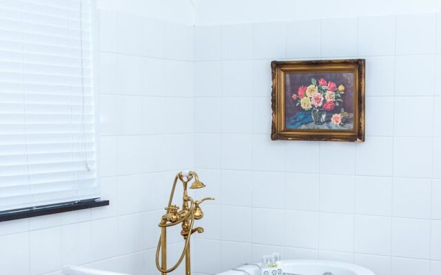 Senate Boutique Guest House