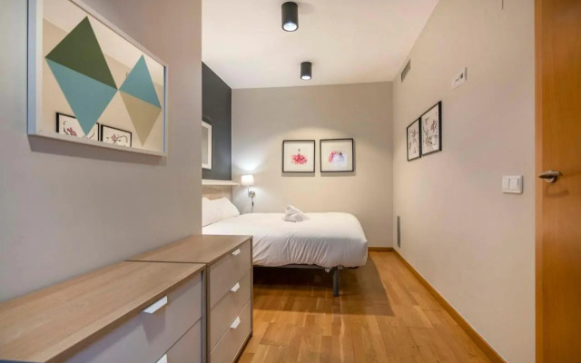 Modern and bright apartment in Eixample 3-1