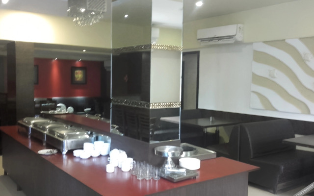 Lumbinis Grand Hotel