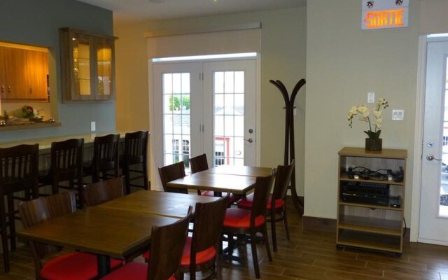 LAuberge du Lac Champlain, Chalet et Spa