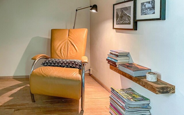 Amazing Home in Boekelo With Wifi and 1 Bedrooms