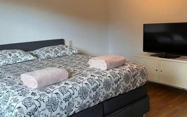 Beautiful 8 Bed Apartment in Hallenberg