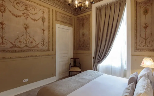 Dear Lisbon -Valmor Palace