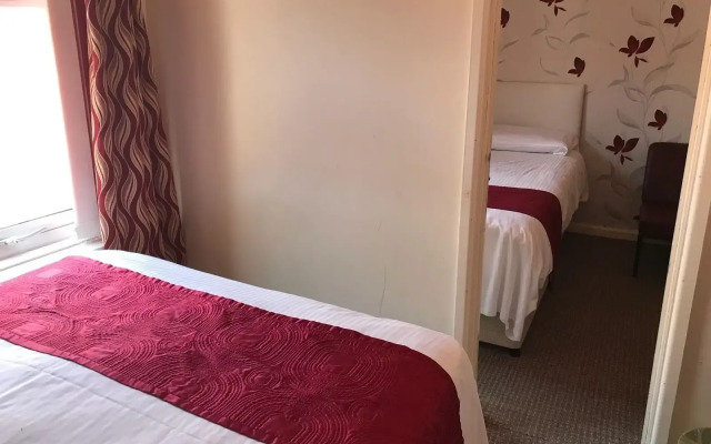 Chilton Hotel