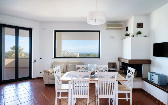 Villa Polignano con Piscina by Wonderful Italy