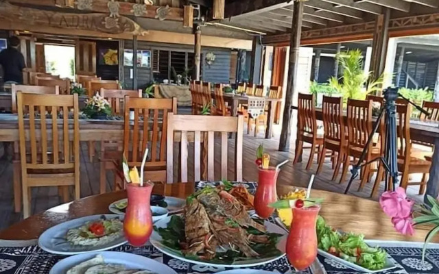 Golden Point Resort