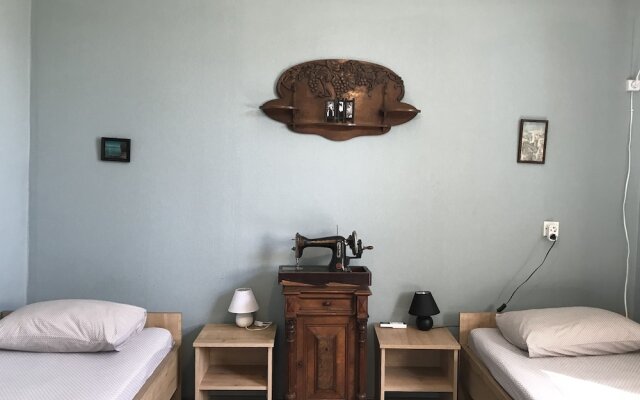 Talaveri Apartment in Old Tbilisi