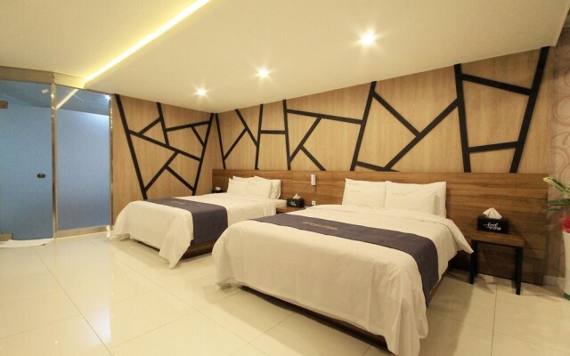 Iksan Feel Self Check-in Motel