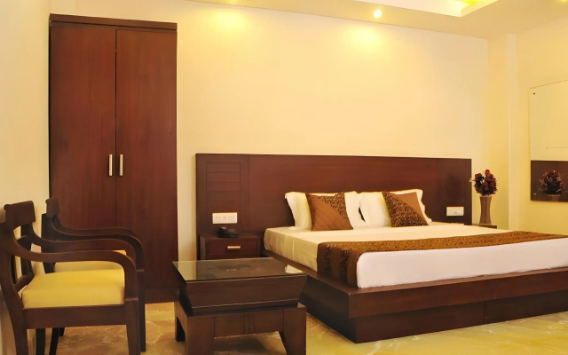 Hotel Paradise Inn
