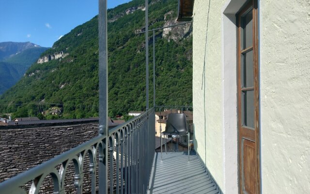 Room-"casa Coerente" Cavergno - Room #1