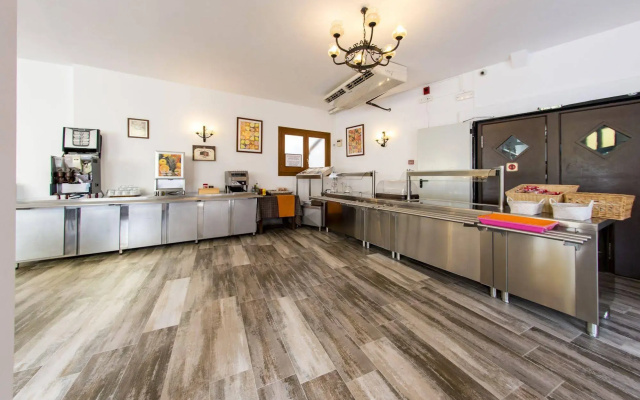 Hostal Tarba