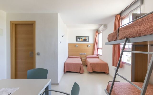 Albergue Inturjoven Constantina - Hostel