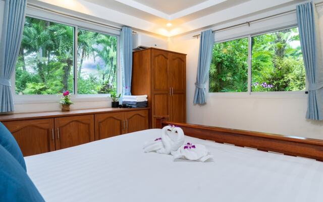 Kamala Beach Front Villas