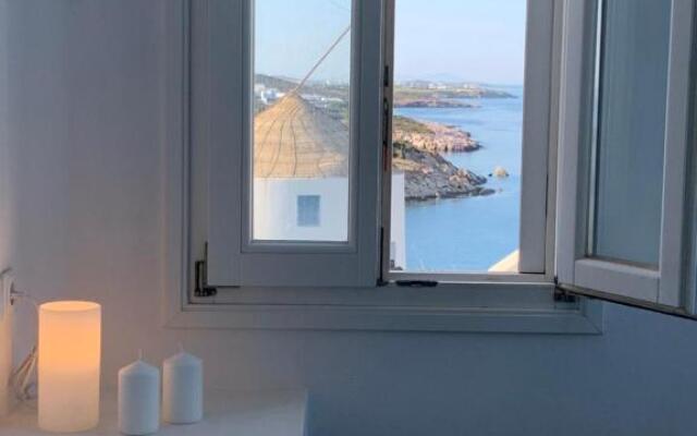 Summer Family Sea View Villa Antiparos