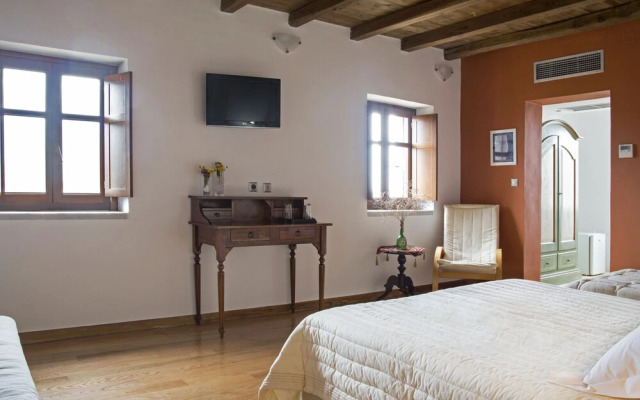 Xemoni Hotel