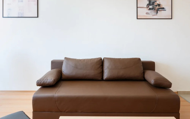 New Line Village Apartments, up to 4 Guests