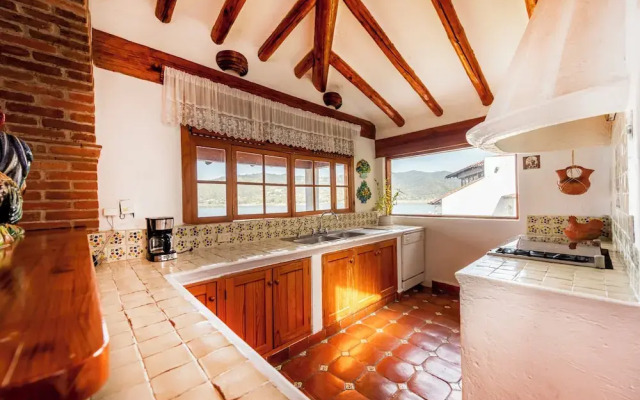 Casa Cuatro Elementos