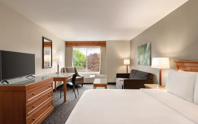 Radisson Hotel Portland Airport