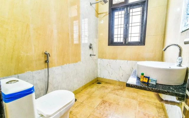 Laxmi Residency by FabHotel