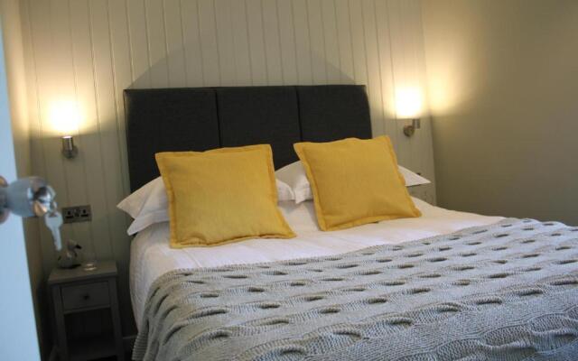 The Five Pilchards Inn