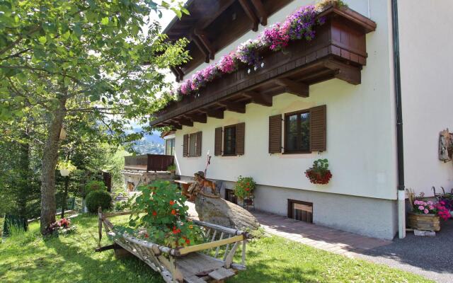 Large Apartment in Maria Alm With Terrace