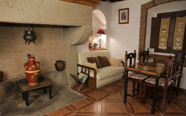 Apartamentos Rurales La Solana