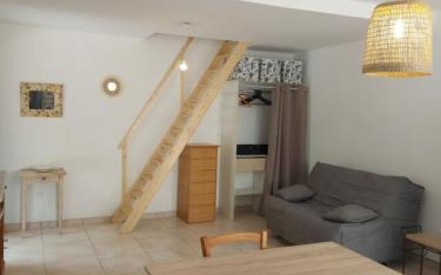 Le Duplex De La Gare