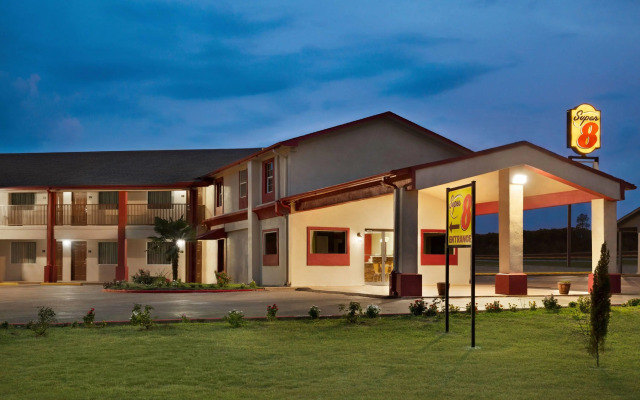 Super 8 by Wyndham Corsicana