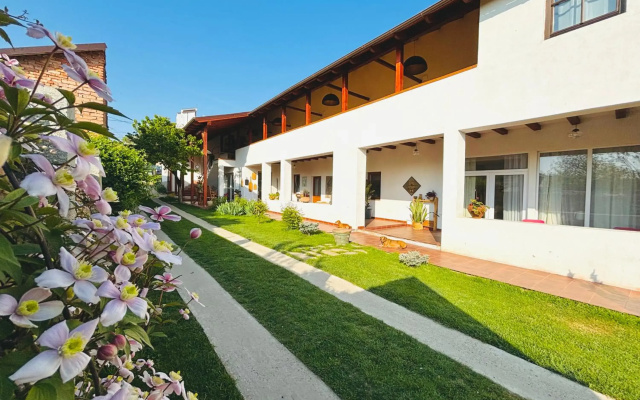 Elma Guesthouse