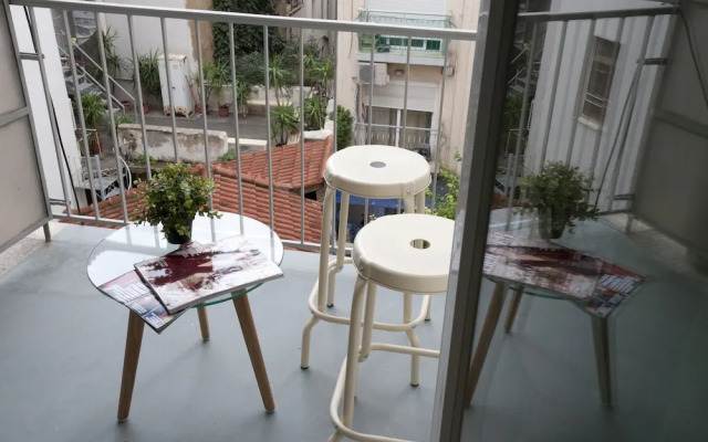 Nice Cute Apartment  in the Center of Athens