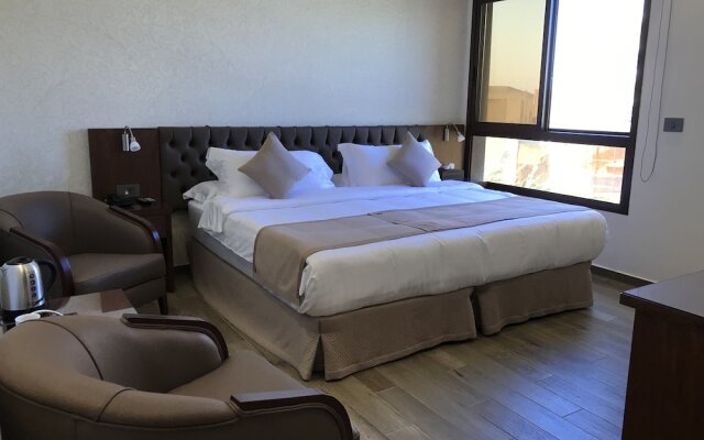 Sea View Hotel